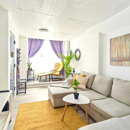 Stylish 2Br Apartment-Walk To China Town